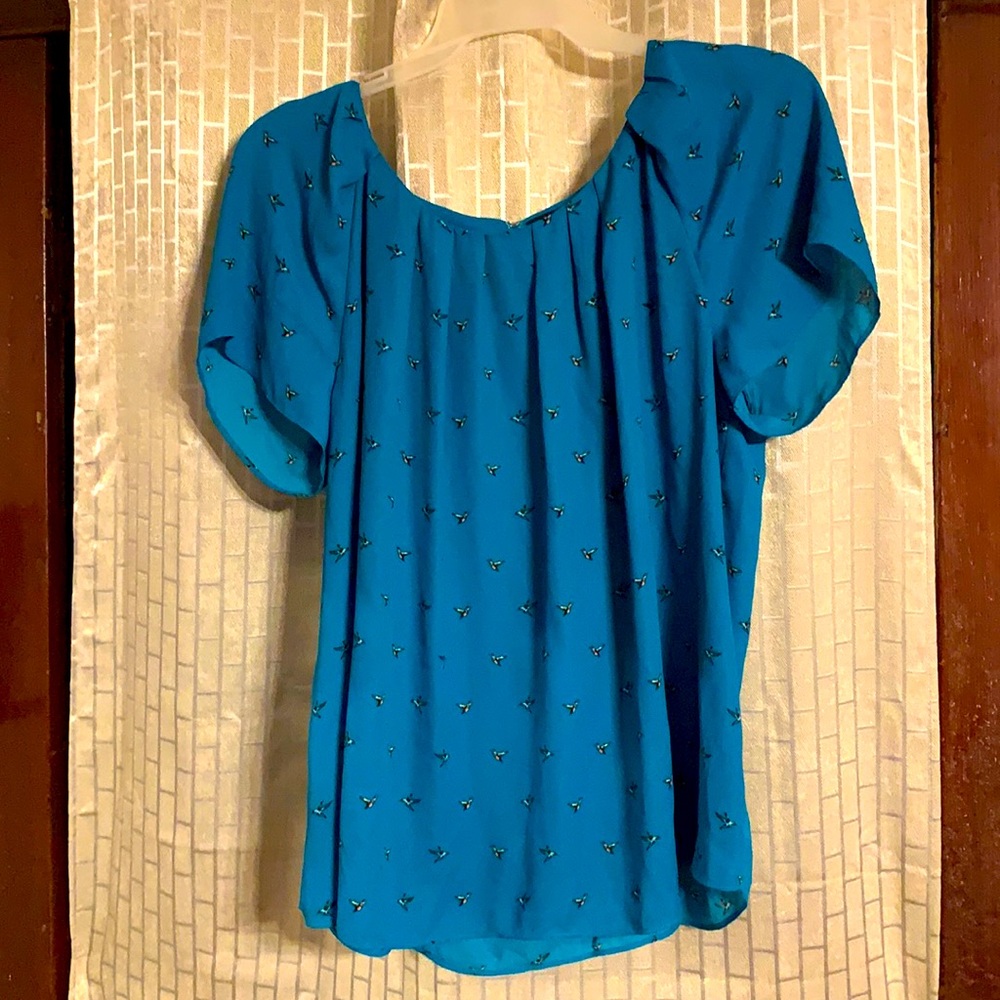 Hummingbird patterned Tee